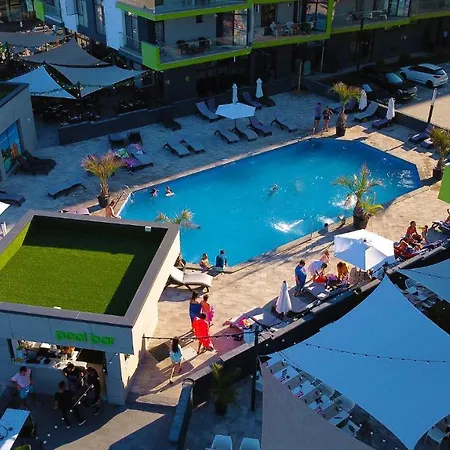 Sun Alezzi Beach